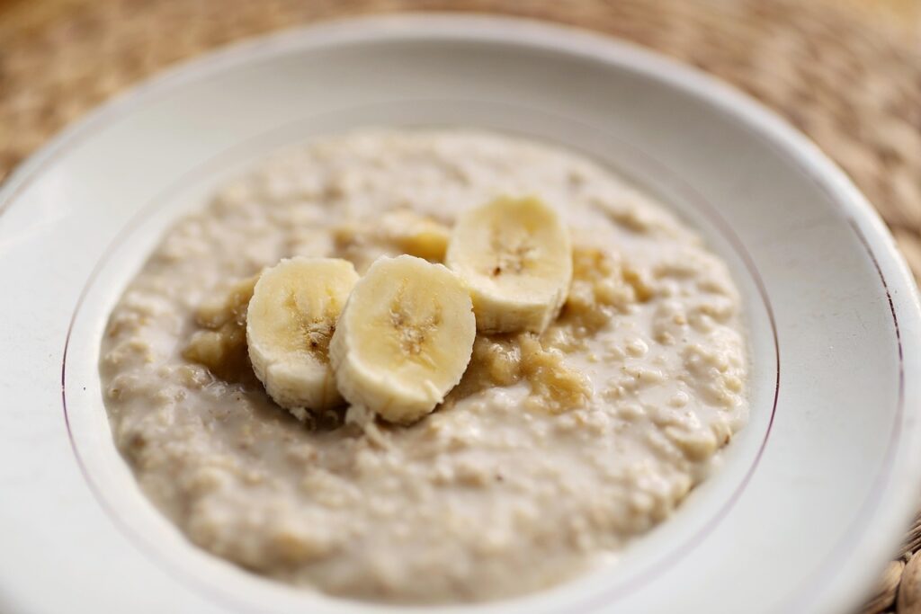 porridge, banana, baby food, meal, breakfast, oats, porridge, porridge, porridge, banana, banana, banana, banana, breakfast, oats, oats, oats, oats, oats